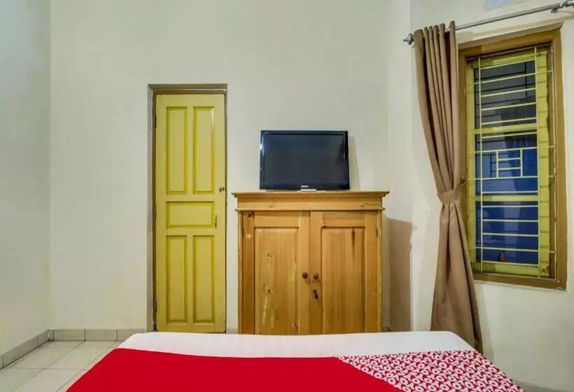 Hotelli Oyo 90892 My Guest House Syariah