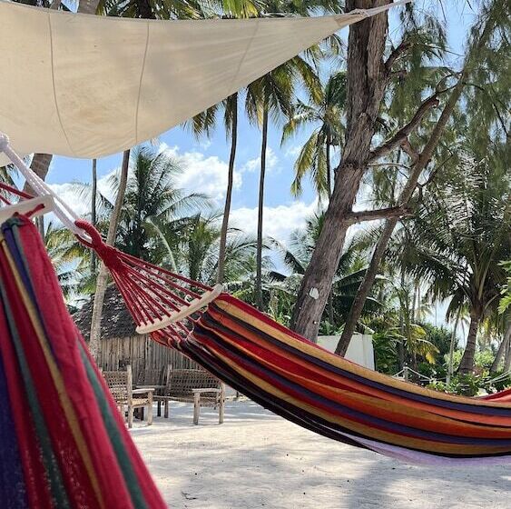 فندق Seashore Beach