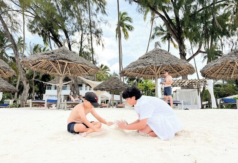 فندق Seashore Beach