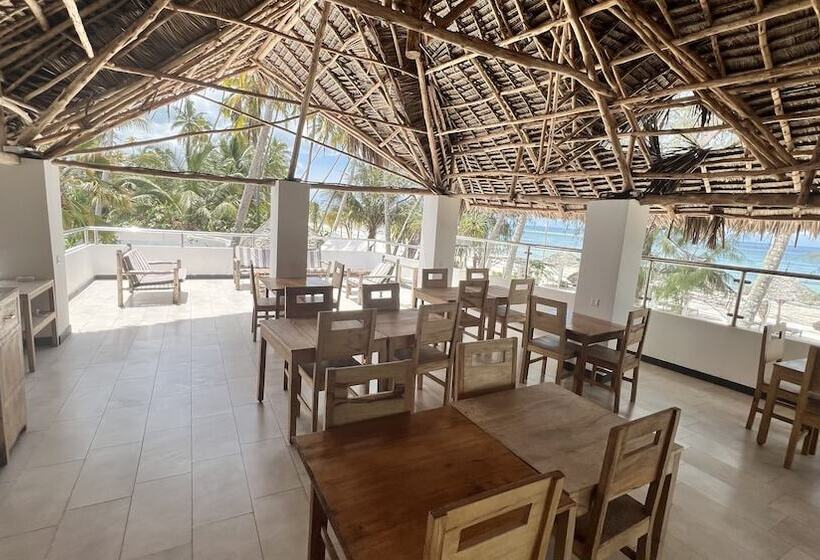 فندق Seashore Beach