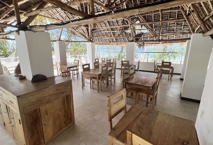 فندق Seashore Beach