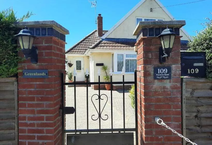 Majatalo Greenlands Guest House