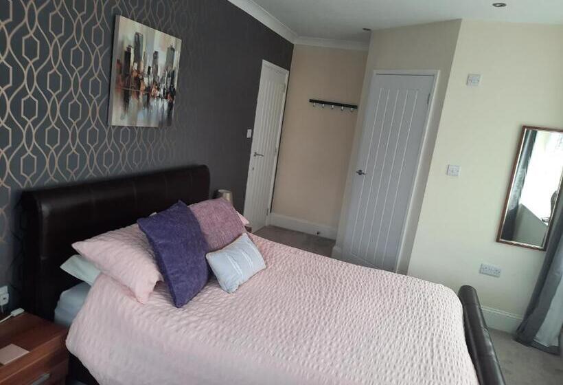 膳宿费 Greenlands Guest House