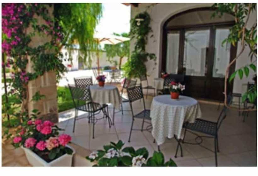 פנסיון Room In B&b   Spacious Quadruple Room In Ancient Masseria Near The Sea In A Quiet Olive Trees