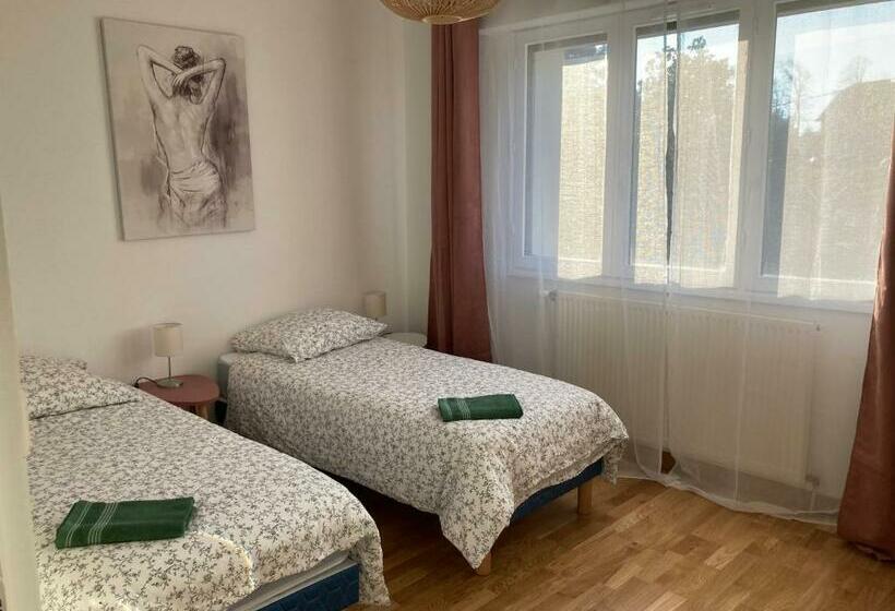 민박 Gîte Partagé