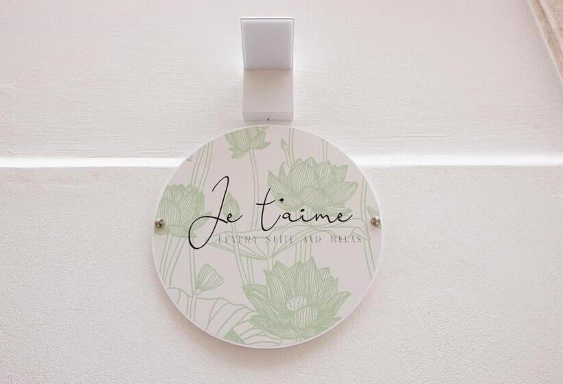 تختخواب و صبحانه Je T Aime Luxury Suite And Relax