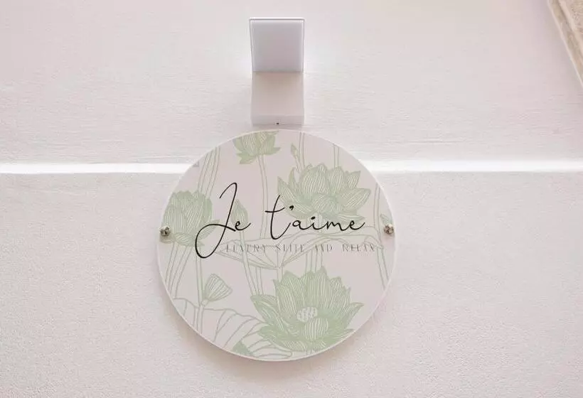 Aamiaismajoitus (B&B) Je T Aime Luxury Suite And Relax
