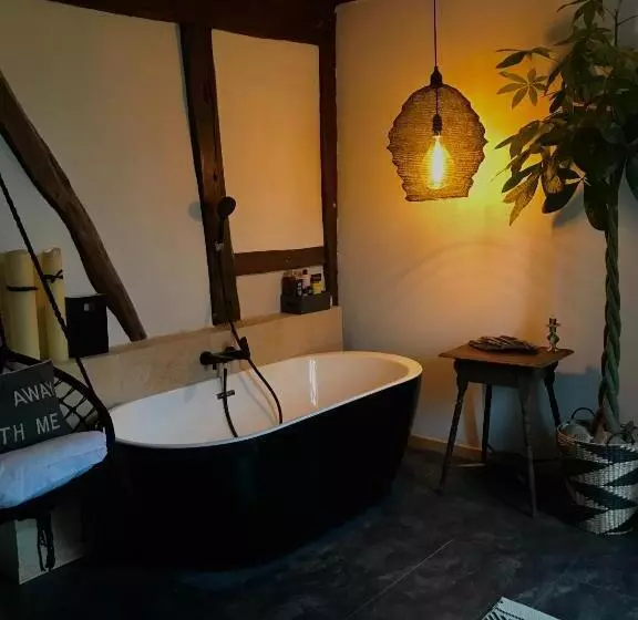 Aamiaismajoitus (B&B) Le Bouyssou