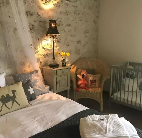 Aamiaismajoitus (B&B) Le Bouyssou