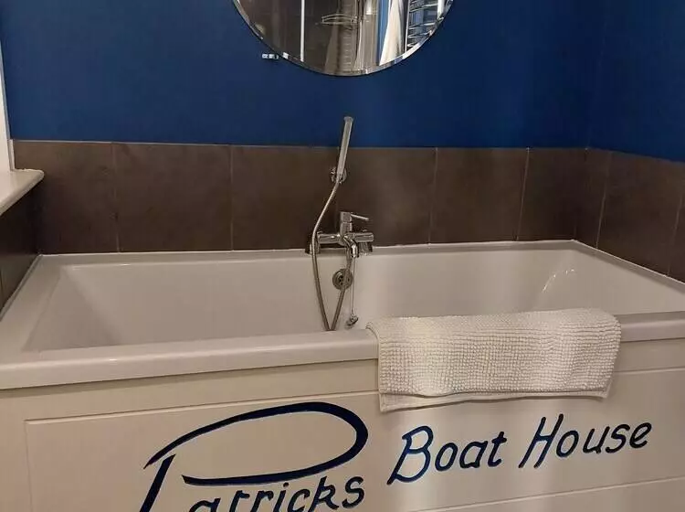 Aamiaismajoitus (B&B) Patricks Boathouse