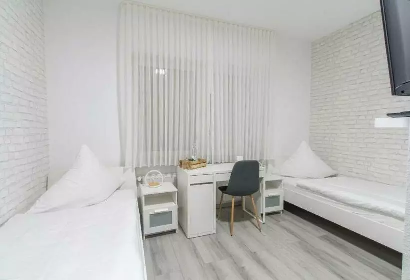 Hotelli Billard Center Weywiesen