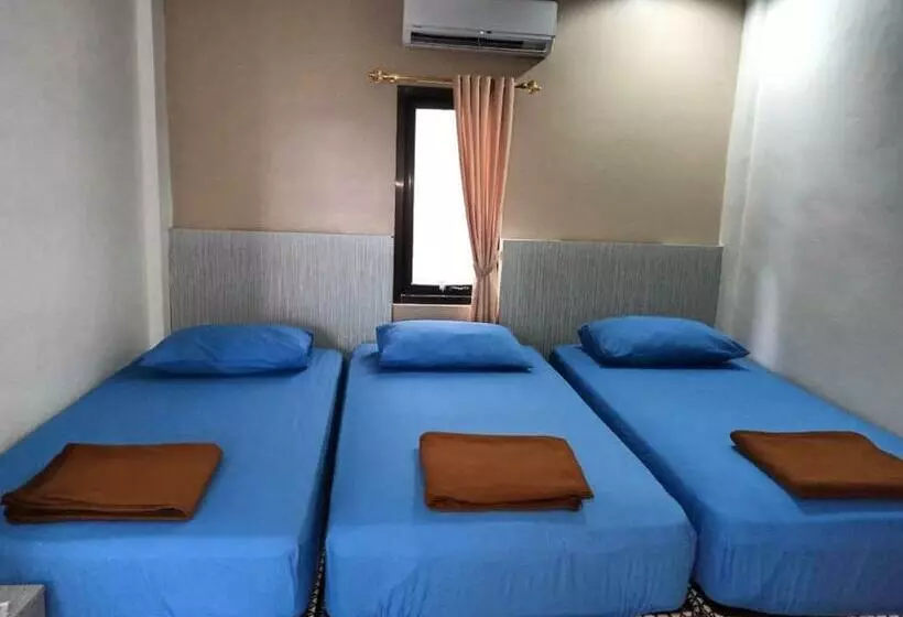 ペンション Penginapan Anak Raja  Palangkaraya