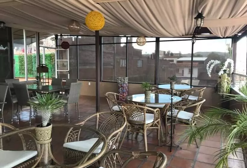 ホテル Casa De Las Escaleras