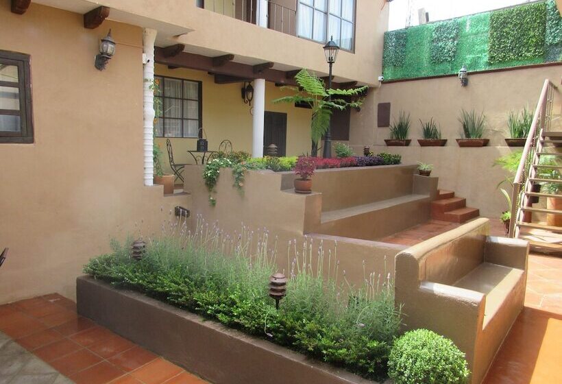 هتل Casa De Las Escaleras