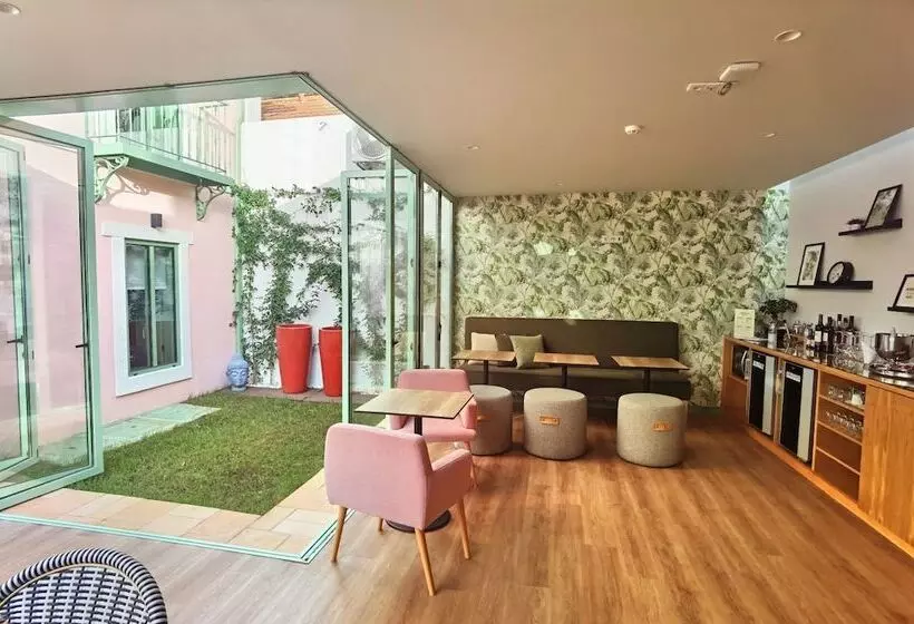 Sintra Green Chalet Bed & Breakfast