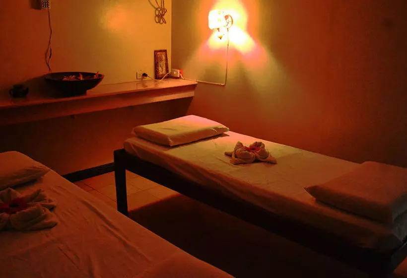 Ardent Suites Hotel & Spa
