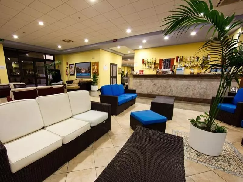 Отель Club Esse Costa dello Ionio