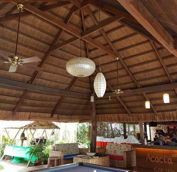 Hotel Acacia Tree Garden