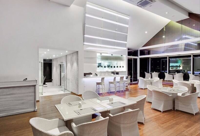 Отель Amagi Aria Airport Transit