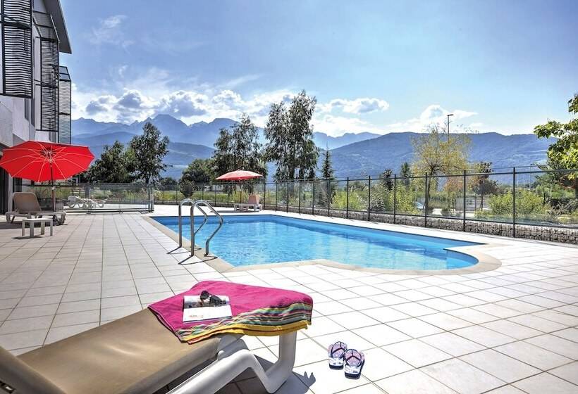 ホテル Appart City Confort Grenoble Inovallée