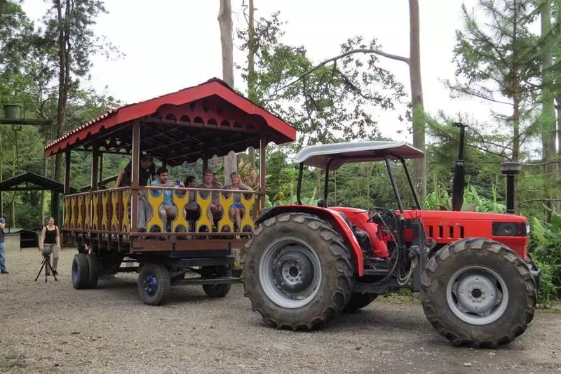 בית מלון כפרי Arenal Observatory Lodge & Trails
