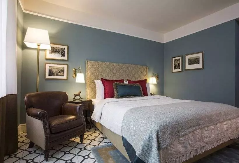 Arthur Hotel   An Atlas Boutique