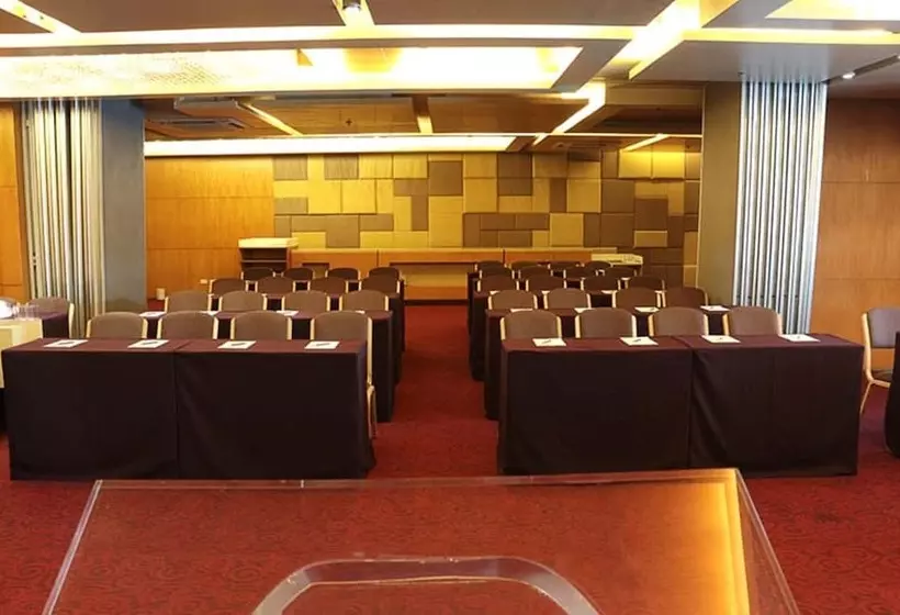 Otel Bsa Twin Towers