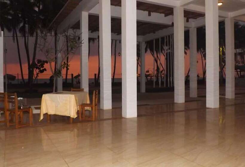 酒店 Carolina Beach Resort & Spa