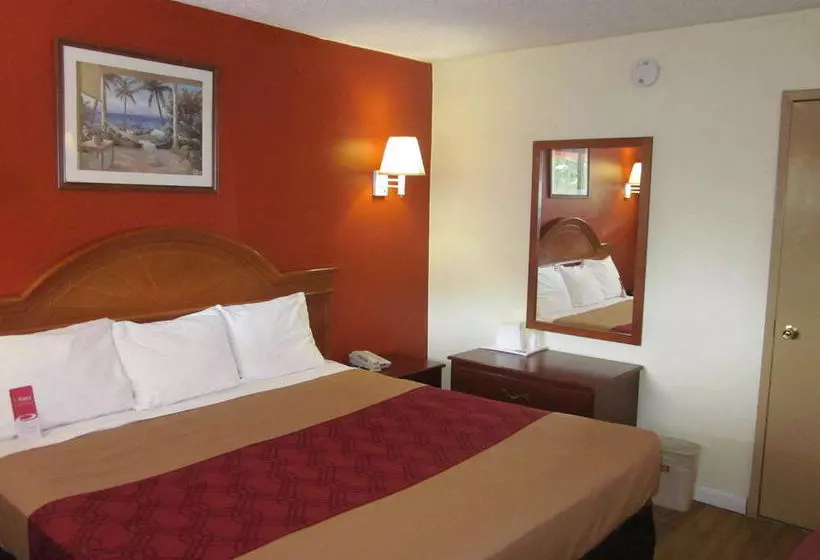 Отель Econo Lodge Fort Lee