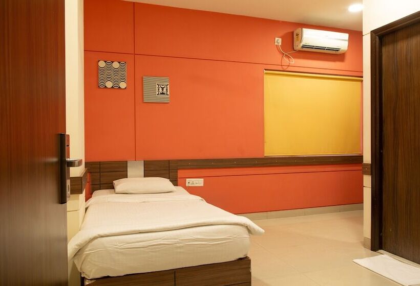 ホテル Ginger  Guwahati