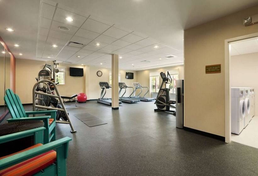 فندق Home2 Suites By Hilton Biloxi North/d Iberville