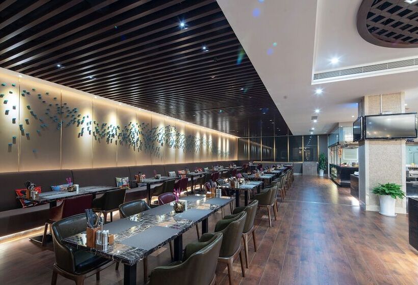 فندق Jinjiang West Capital International