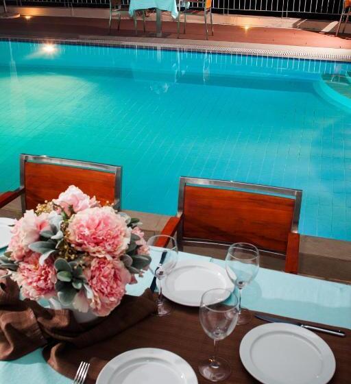 فندق Kythea Resort