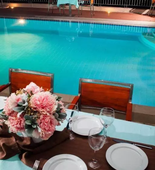 فندق Kythea Resort