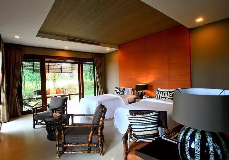 هتل Mountain Creek Golf Resort & Residences