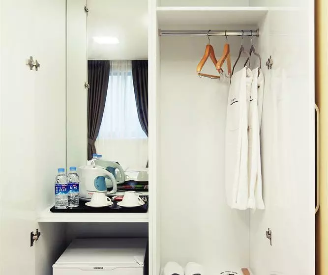 호텔 N. Fourseason