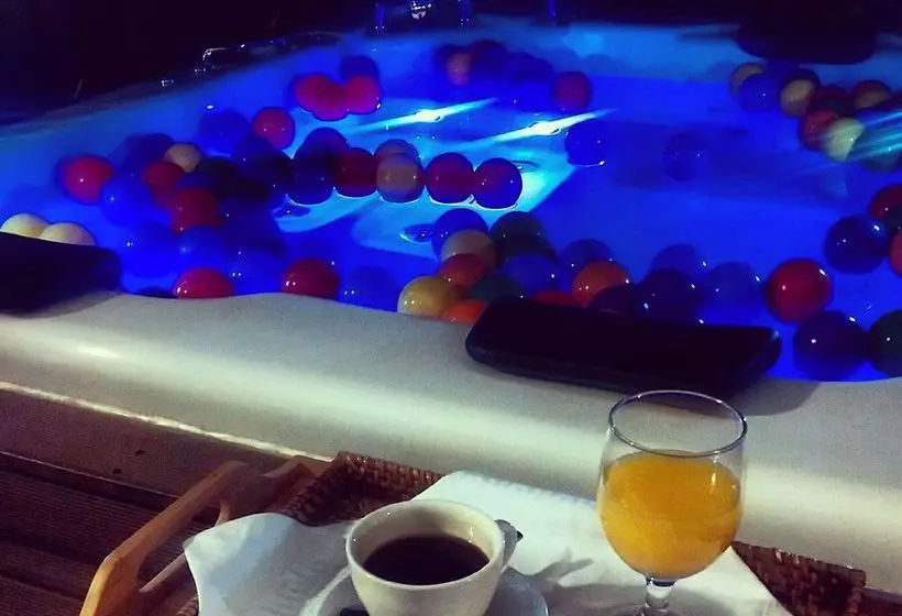 호텔 N. Fourseason