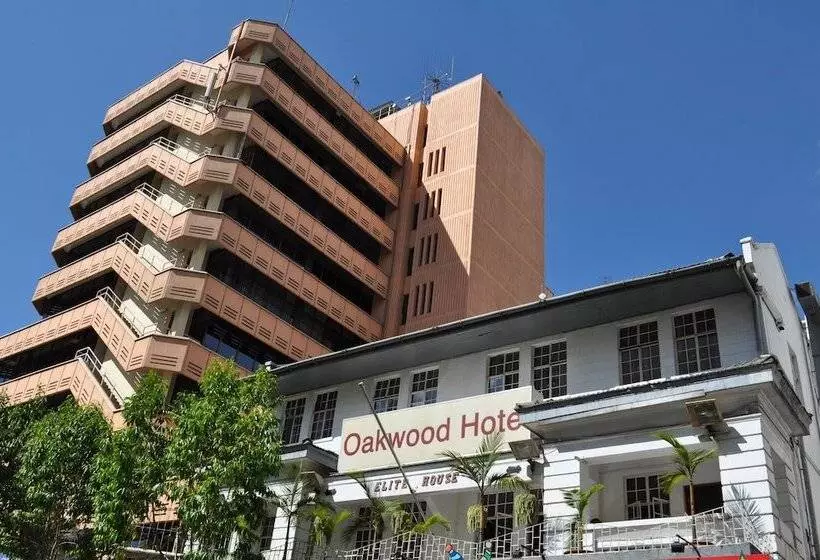هتل The Oakwood