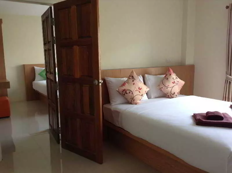 호텔 Orange Village