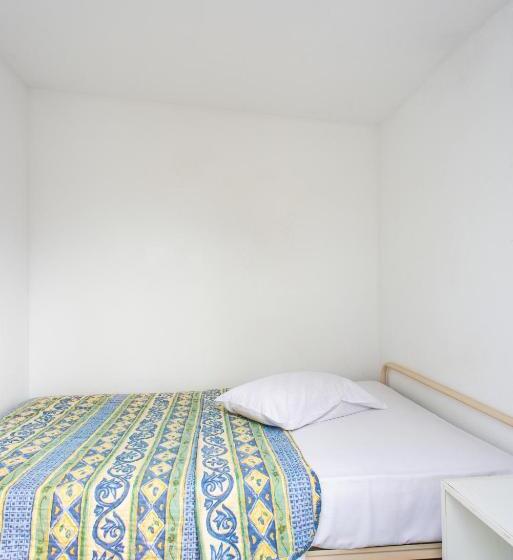 Hotel Paradise Beach Resort