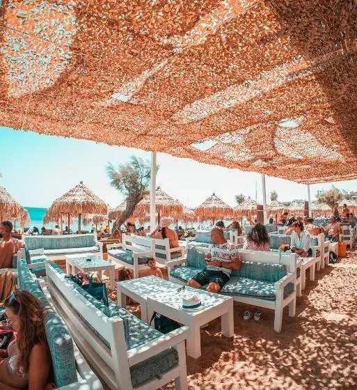 Отель Paradise Beach Resort