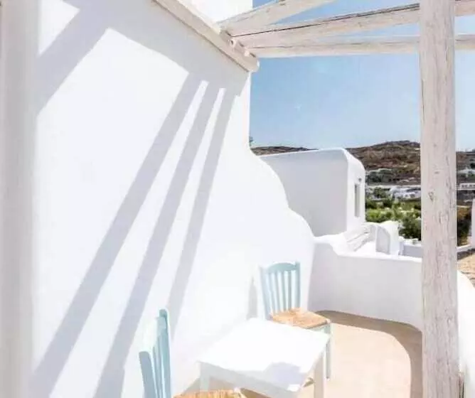 Отель Paradise Beach Resort