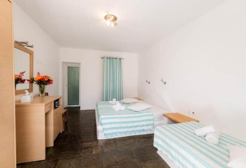 Hotel Paradise Beach Resort