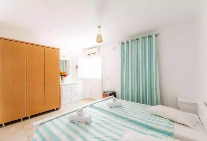 Отель Paradise Beach Resort