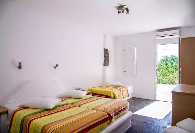 Отель Paradise Beach Resort