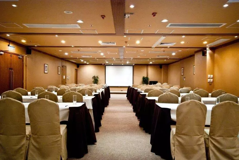 هتل Ramada Hong Kong Grand