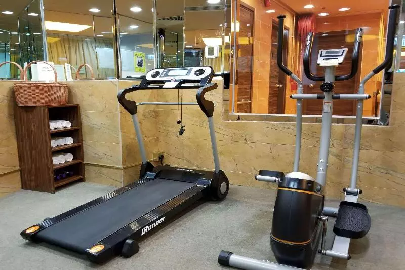 هتل Ramada Hong Kong Grand