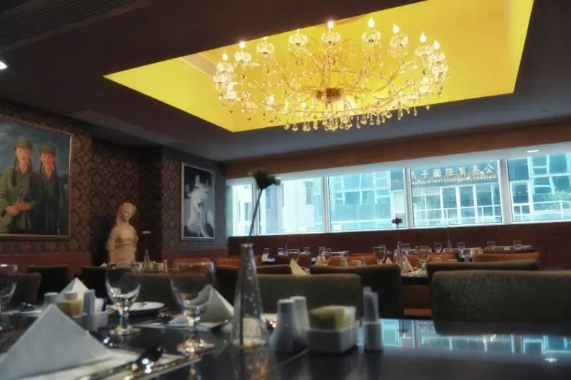 هتل Ramada Hong Kong Grand