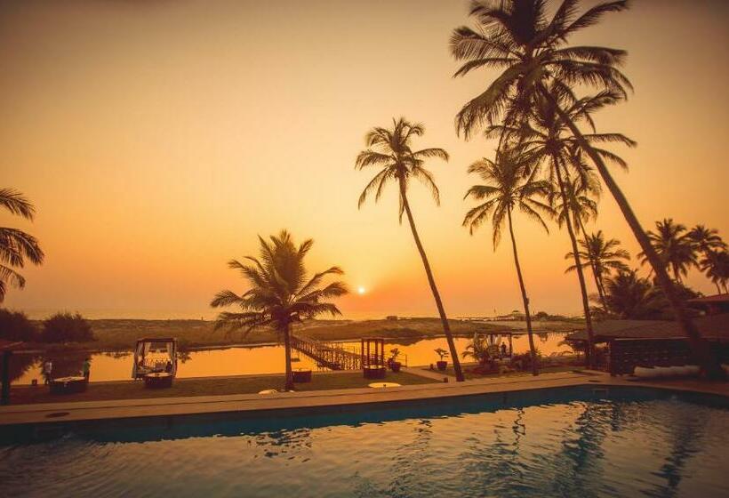 Hotel Riva Beach Resort