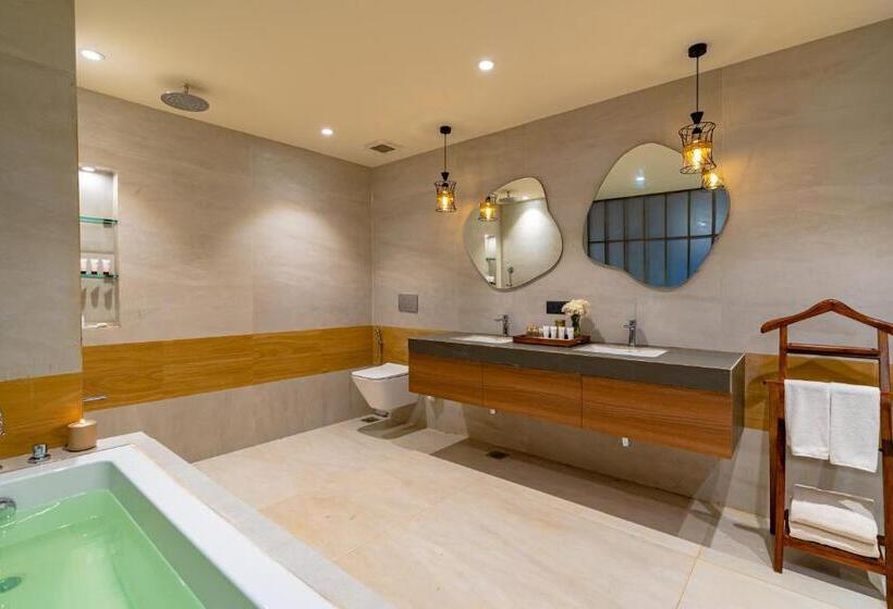 Hotel Riva Beach Resort